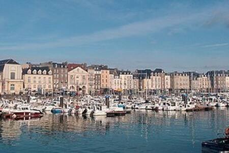 Le Select Studio Dieppe Exterior photo